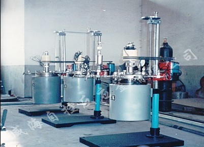 釜蓋升降實驗室反應(yīng)釜